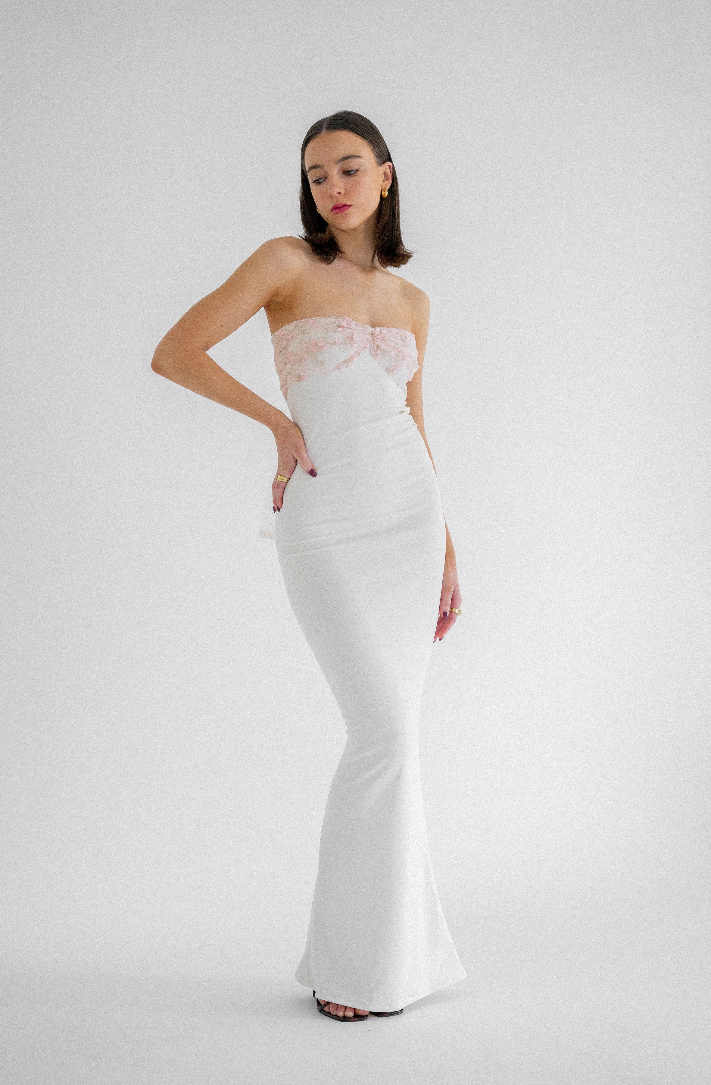 Luci Gown